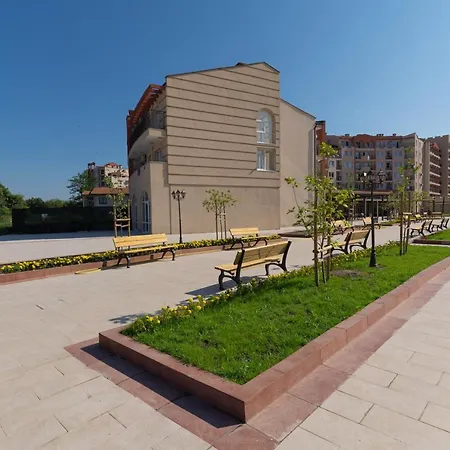 Sunrise River 3* Acheloj