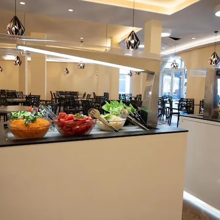 Sunrise River Hotel 3*