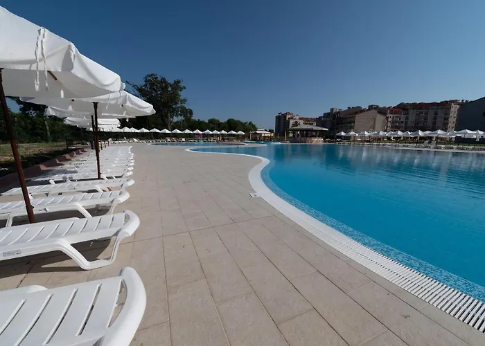 Sunrise River Hotel Acheloj